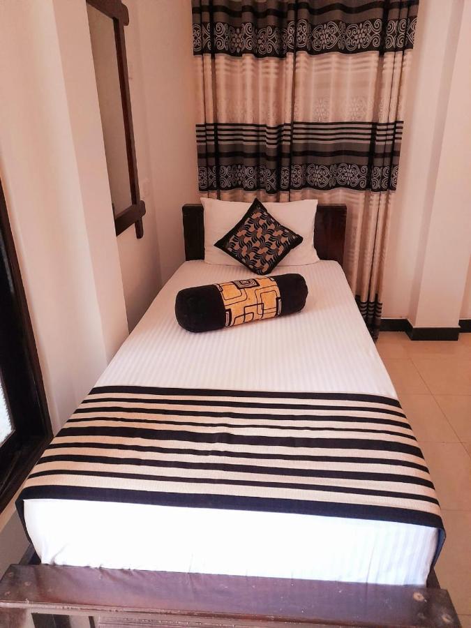 Heritage Rangiri Villa Dambulla Esterno foto