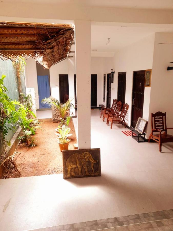 Heritage Rangiri Villa Dambulla Esterno foto