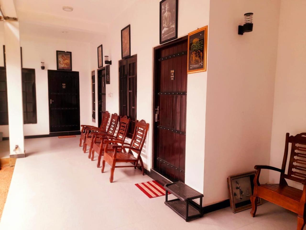Heritage Rangiri Villa Dambulla Esterno foto